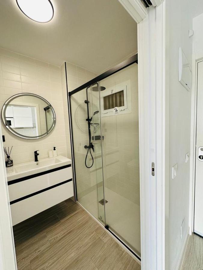 Modern White Studio Benalmadena Exterior photo